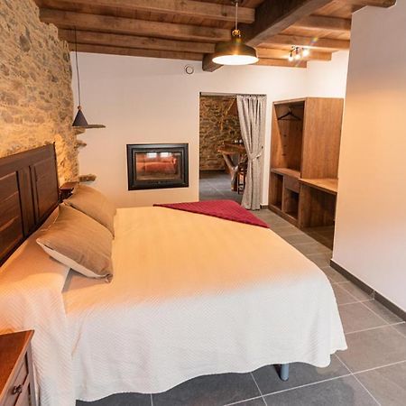 Apartamentos Rurales Casa Llongo Коанья Экстерьер фото
